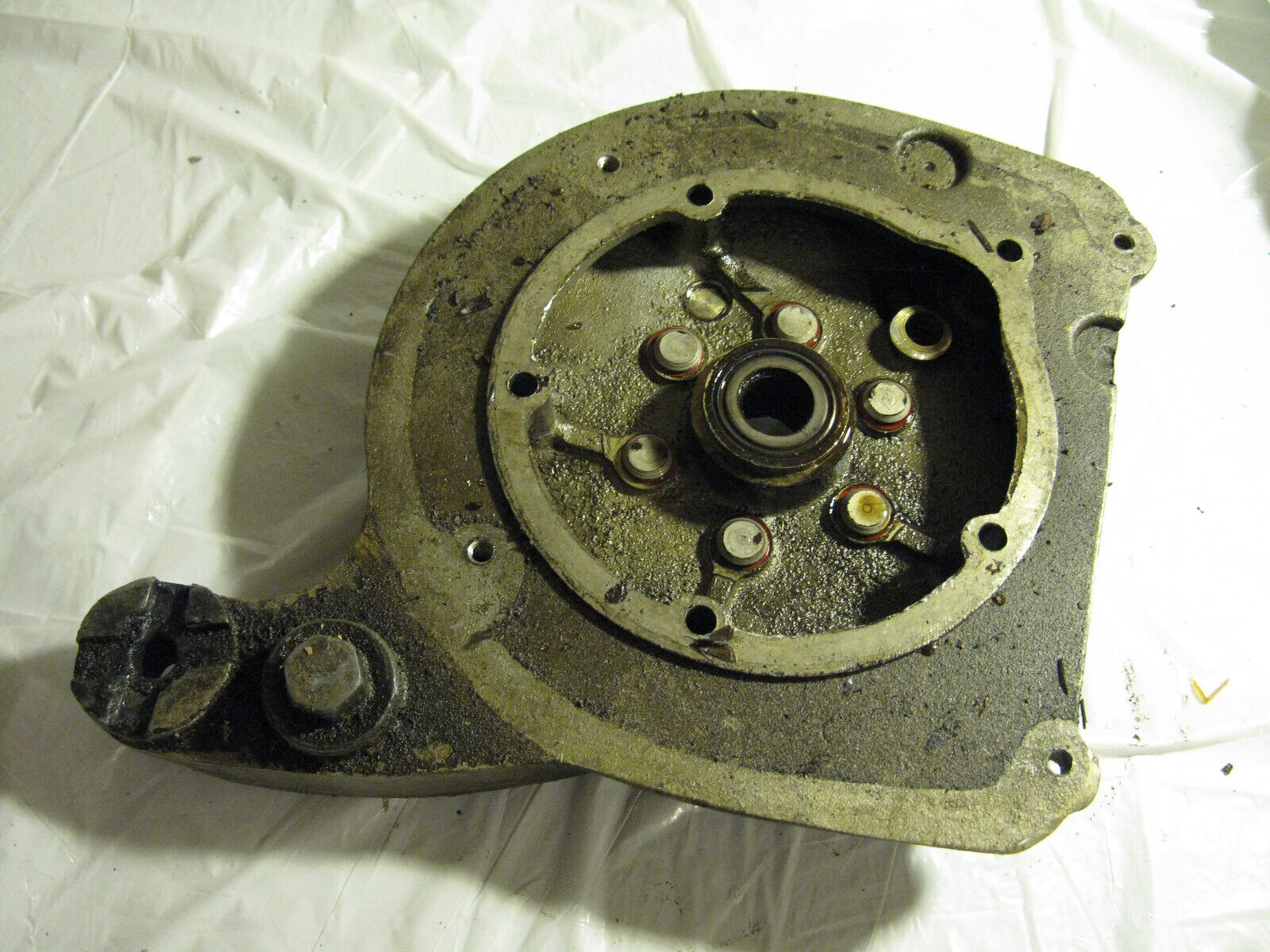 (image for) bracket casting cover plate mount antique Lawson outboard - Click Image to Close