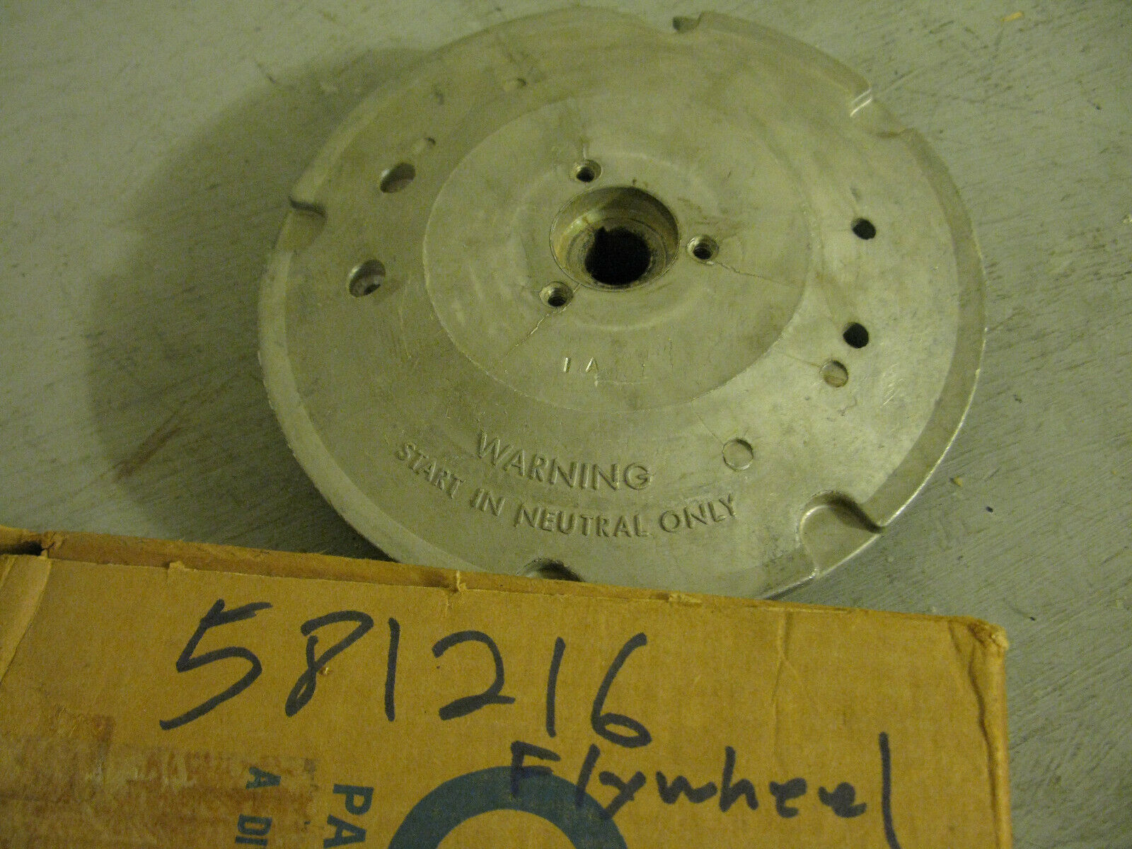 (image for) OMC flywheel 581216 - Click Image to Close