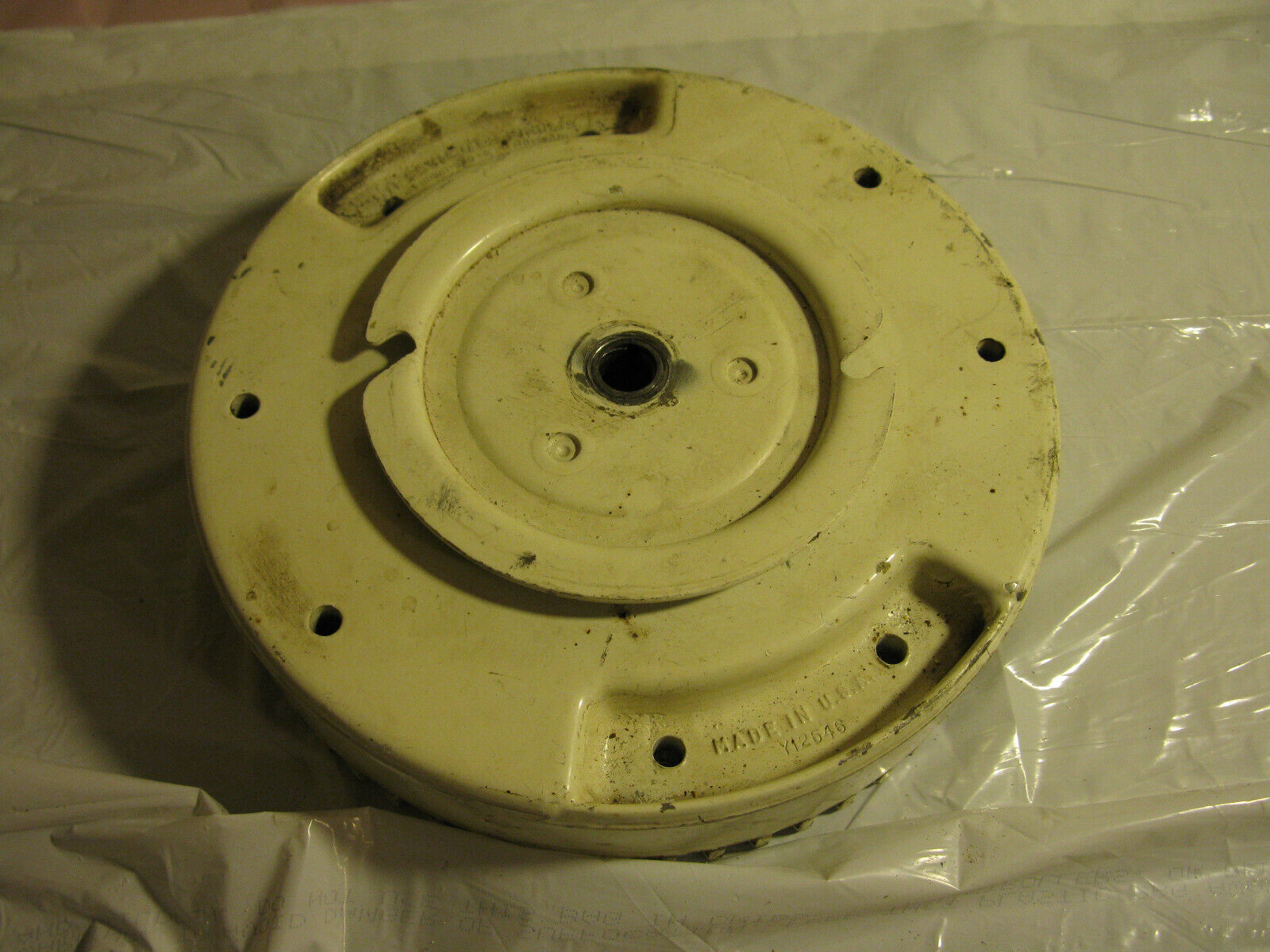 (image for) flywheel Chrysler 9.2 hp 9601 outboard motor - Click Image to Close