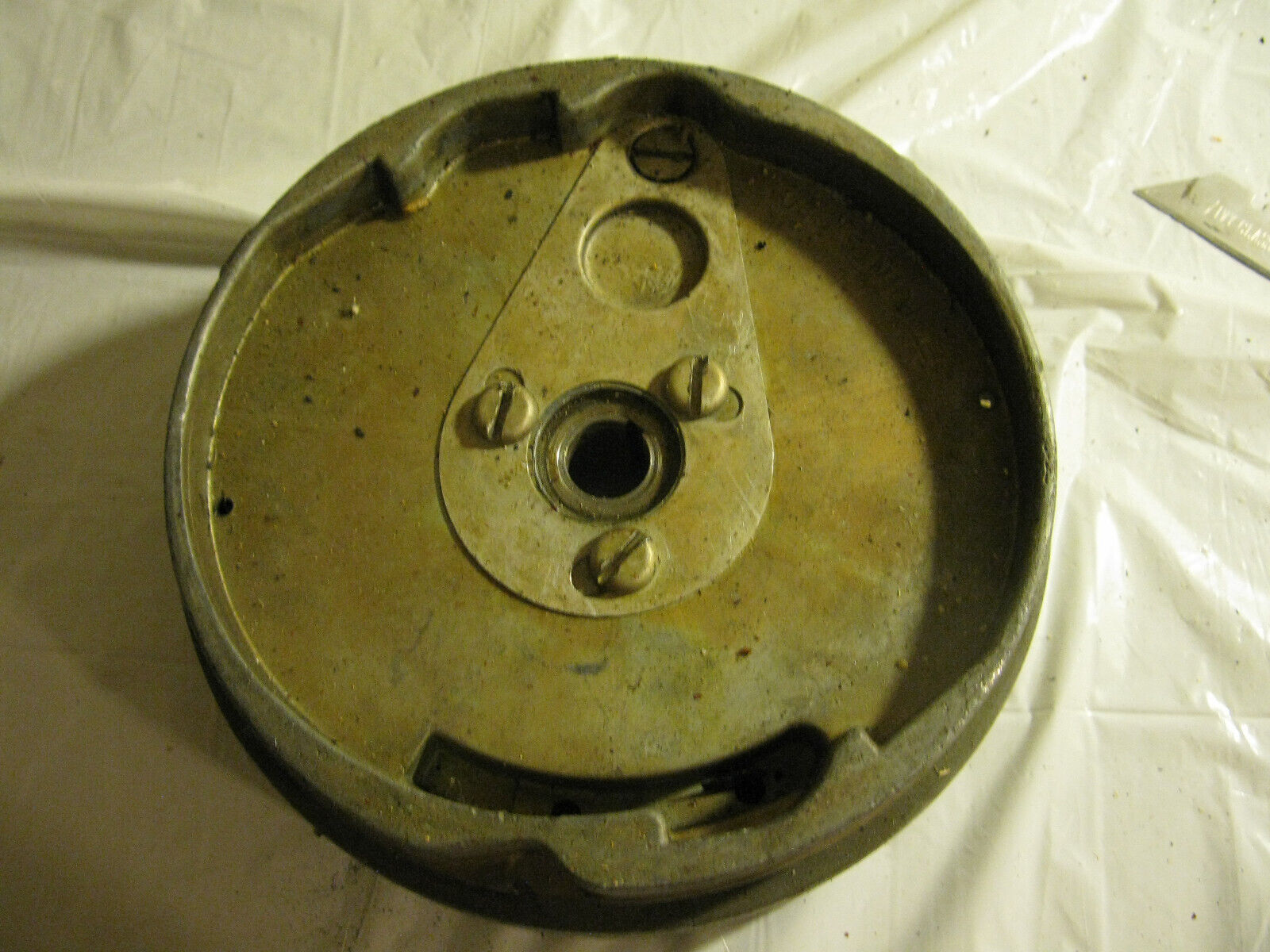 (image for) flywheel 1950s Johnson 5.5 hp model CD-12 cd12 - Click Image to Close