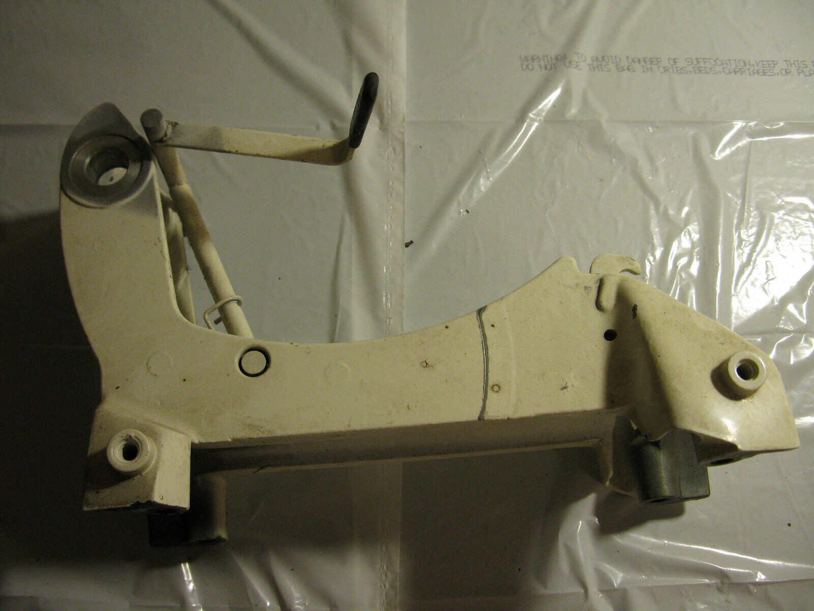 (image for) mount bracket 4 hp outboard model J4RETB - Click Image to Close