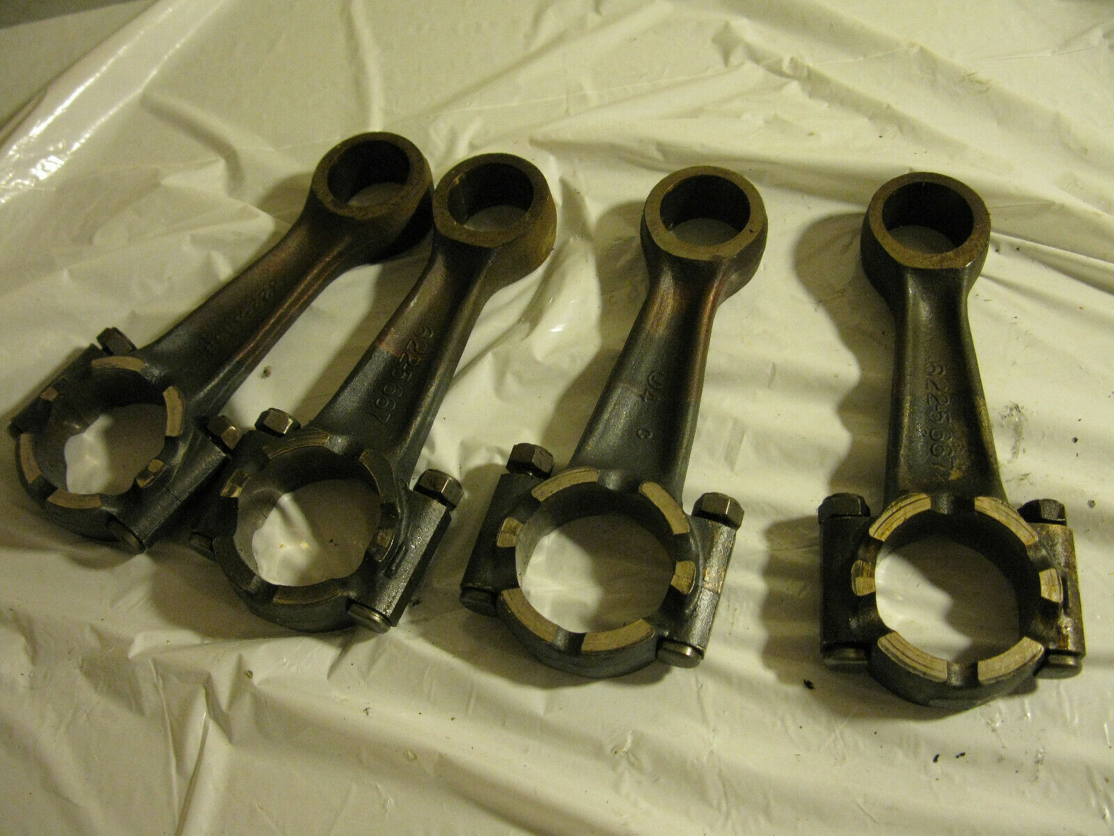 (image for) 622-3665 622-5667 connecting rod Mercury 85 hp outboard motor - Click Image to Close