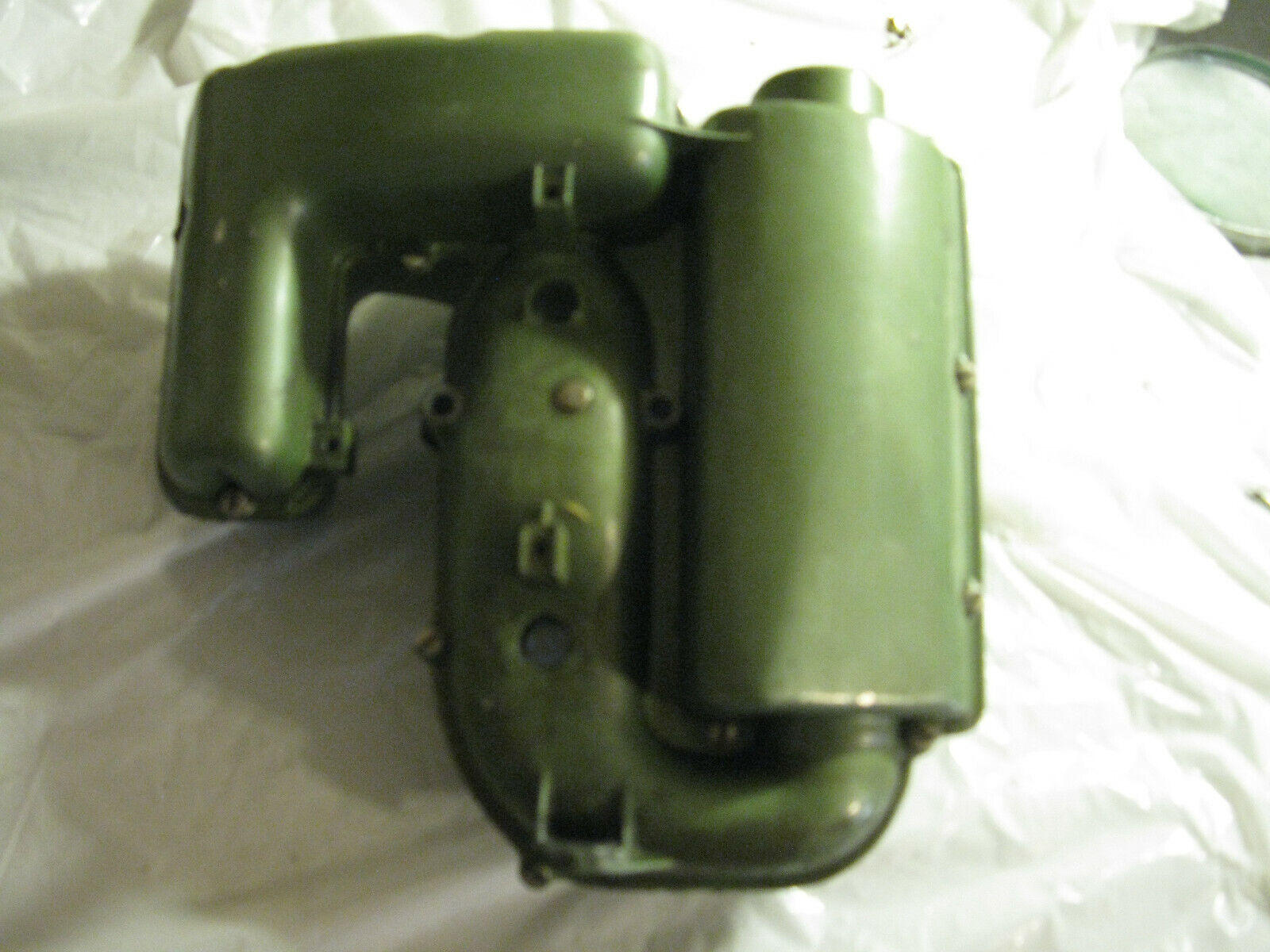 (image for) intake silencer green 1950s Johnson RD 25 outboard 30 - Click Image to Close