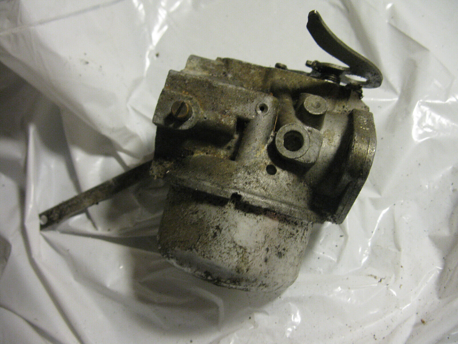 (image for) carburetor Mcculloch 25 hp outboard - Click Image to Close