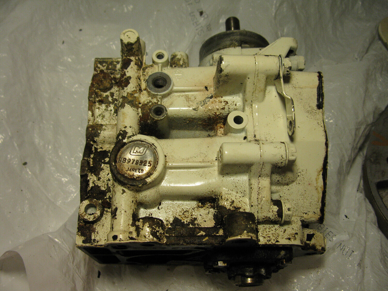 (image for) shortblock powerhead engine parts Johnson J4RETB outboard - Click Image to Close