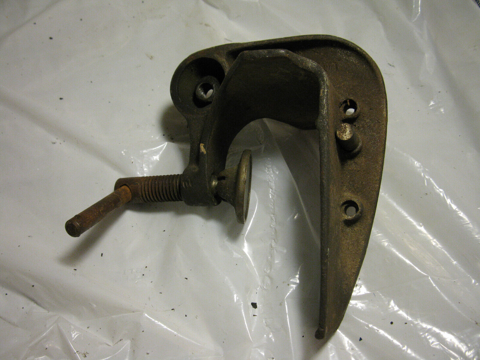 (image for) clamp 1938 Evinrude Elto Ace model 4256 outboard boat motor - Click Image to Close