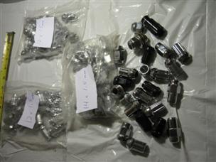 (image for) metric lug nuts lot