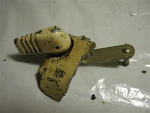 (image for) knob lever white antique 1960s Mercury 6 hp outboard boat motor