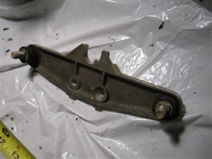 (image for) 1960s Johnson QD-23 outboard bracket mount