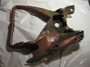 (image for) Bracket 1950s Johnson RD-19 30 35 hp outboard