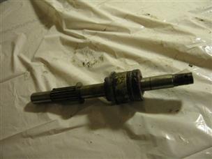 (image for) propeller shaft 1950s Johnson 15 hp model FD-10 outboard motor fdl-10