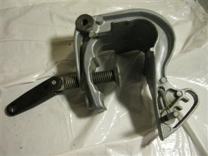 (image for) clamp Evinrude 2 hp E2RCRS outboard motor 