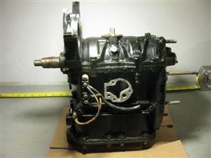 (image for) powerhead engine OLD 2 STROKE 2 cylinder Mercury black outboard 30 35